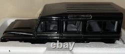 118 LAND ROVER Defender 110 1/18 4x4 Off Road Jeep BLACK