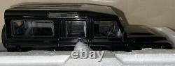 118 LAND ROVER Defender 110 1/18 4x4 Off Road Jeep BLACK