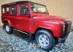 118 LAND ROVER Defender 110 1/18 4x4 Off Road Jeep RED
