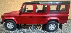 118 LAND ROVER Defender 110 1/18 4x4 Off Road Jeep RED