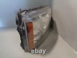 Discovery 4 Headlight Off Side Xenon AFS Right AH22-3W029-LO Land Rover K10064
