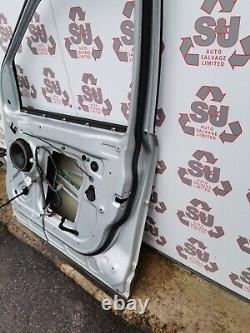 LAND ROVER FREELANDER 2 06-14 o/s off driver right front door silver
