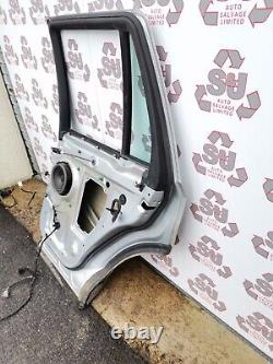 LAND ROVER FREELANDER 2 06-14 o/s off driver right rear door silver
