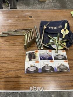 Land Rover And Off Road Tyre Removal Tool Tryron
