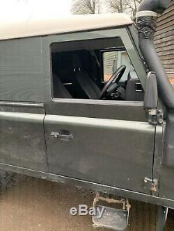 Land Rover Defender TDCI Off Side Front Right Hand Door Complete