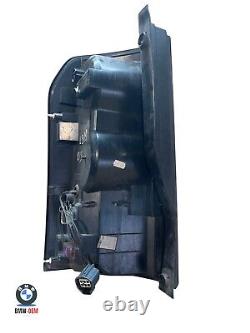 Land Rover Discovery 4 L319 Rear Tail Light Drivers Right Off Side