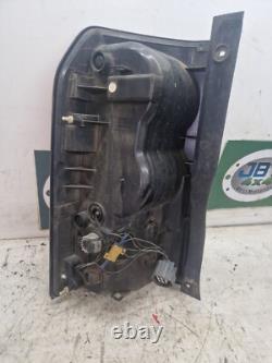 Land Rover Discovery 4 Off Side Rear Light