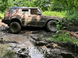 Land Rover Discovery TD5 off road mods with winch, snorkel, steel bumpers guards