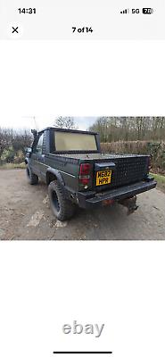 Land Rover Discovery off road truck