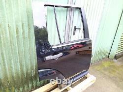 Land Rover Discovery right off side rear door in 820 black LR4 2011