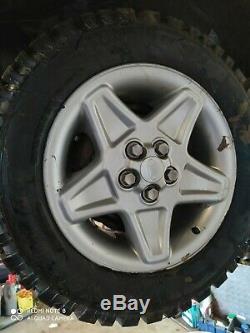 Land Rover Range Rover P38 Discovery alloy wheels with off road tyres set of 5