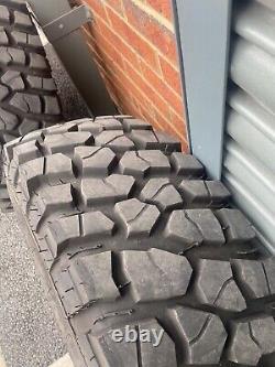 Land Rover Wolf Wheels 265 70 16 Tyres Off Road