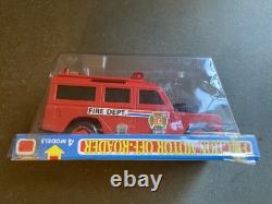 Land Rover friction model off roader, Hong Hong Made, FIRE DEP, Edition. Rare