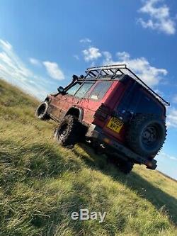 Land Rover off roader discovery 1