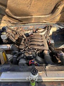 Land rover defender 90 pick up, off roader, challenge truck, mud truck, 4x4