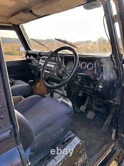 Land rover defender 90 pick up, off roader, challenge truck, mud truck, 4x4