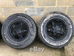 Land rover wheels and tyres. Defender Discovery Range Rover 4x4 off road