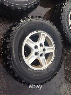 Landrover Discovery 2 16 Alloy Wheel X5 With Chunky Off Road 265/75/16 Tyres