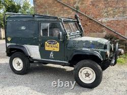 Landrover Lightweight Hybrid 4x4 classic off-roader