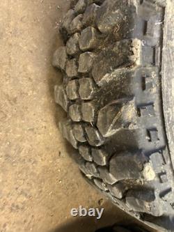 Landrover discovery 1 Off Road Wheels 235/85/r16 Special Track 2 Tyres