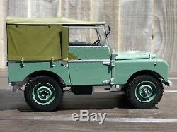 Minichamps 118'48 Land Rover SWB Green Detailed Toy Model Car Off Road 4x4 R01