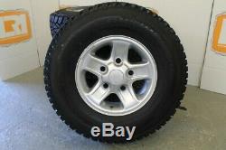 New take off set of 5 Land Rover Defender boost alloy wheels + tyres 235/85 16