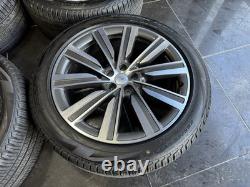 Range Rover 22 Style 1073 Diamond Turned Wheel Set With Tyres