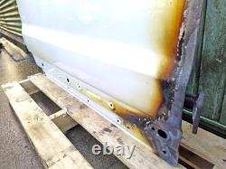 Range Rover Evoque door right off side front L538 4 door FOR REPAIR 2011 2018