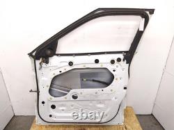 Range Rover Evoque door right off side front in Fuji white NEEDS PAINT 2013