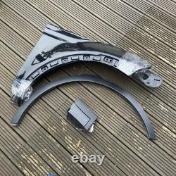 Range Rover Evoque wing right off side front in 820 black with arch trim 2014