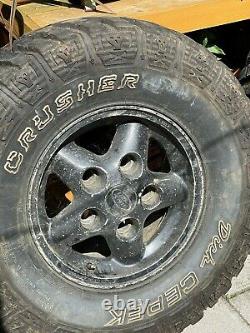 5 Roues En Alliage Land Rover Avec Dick Cepek Crusher Lt285/75r16 Pneumatiques Hors Route