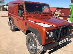 Land Rover Defender 110 Commercial TD5 Utilitaire 4x4 Tout-Terrain Orange 2001