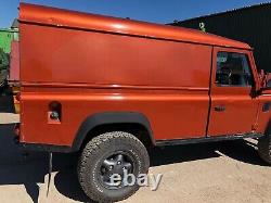 Land Rover Defender 110 Commercial TD5 Utilitaire 4x4 Tout-Terrain Orange 2001