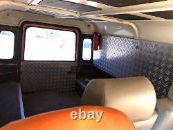 Land Rover Defender 110 Commercial TD5 Utilitaire 4x4 Tout-Terrain Orange 2001
