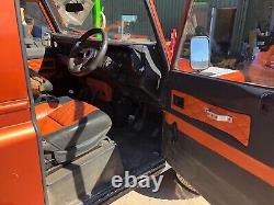 Land Rover Defender 110 Commercial TD5 Utilitaire 4x4 Tout-Terrain Orange 2001