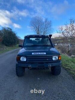 Land Rover Discovery 1 4.0L V8 Essence Tout-Terrain