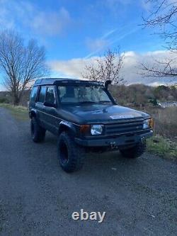 Land Rover Discovery 1 4.0L V8 Essence/ Tout-terrain