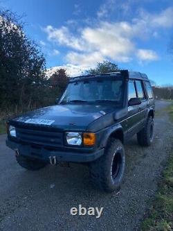 Land Rover Discovery 1 4.0L V8 Essence / Tout-terrain