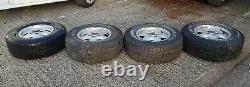 Land Rover Discovery 2 Gamme P38 Roues En Alliage Pneumatiques Hors Route 255 70 16