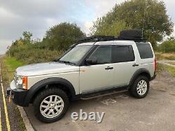 Land Rover Discovery 3 XS, tout-terrain vert, camion d'expédition