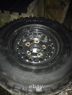 Landrover Defender Modular Off Road Mud Roues And Tyres 235/85/16