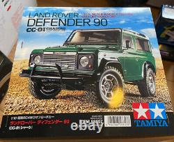 Tamiya R/c Land Rover Defender 90 4wd Off Road (58657) Avec Esc & Led