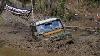 Tout-terrain Land Rover Defender V8 Dans La Boue Profonde 330ch