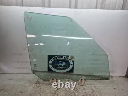 Vitre de porte avant côté passager du Land Rover Discovery 3